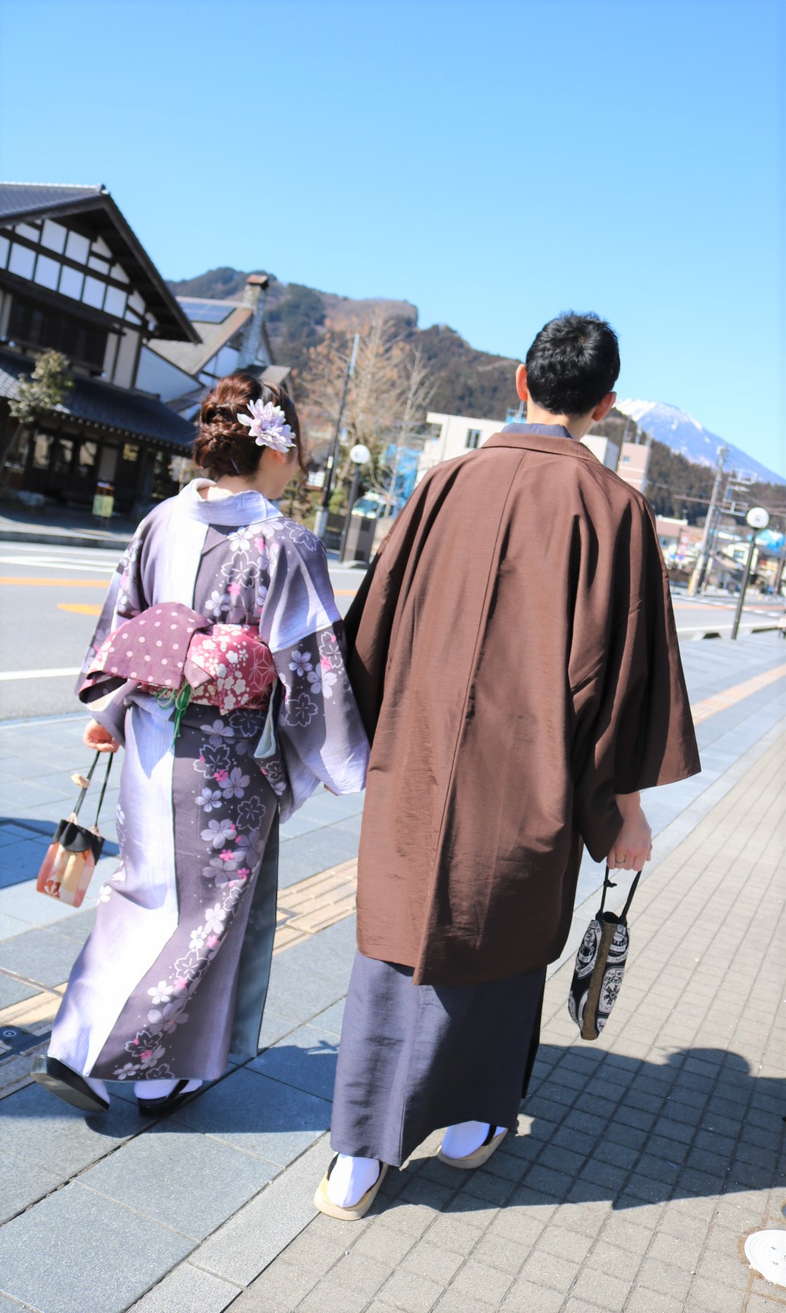 着物 運転 ショップ 違反 県